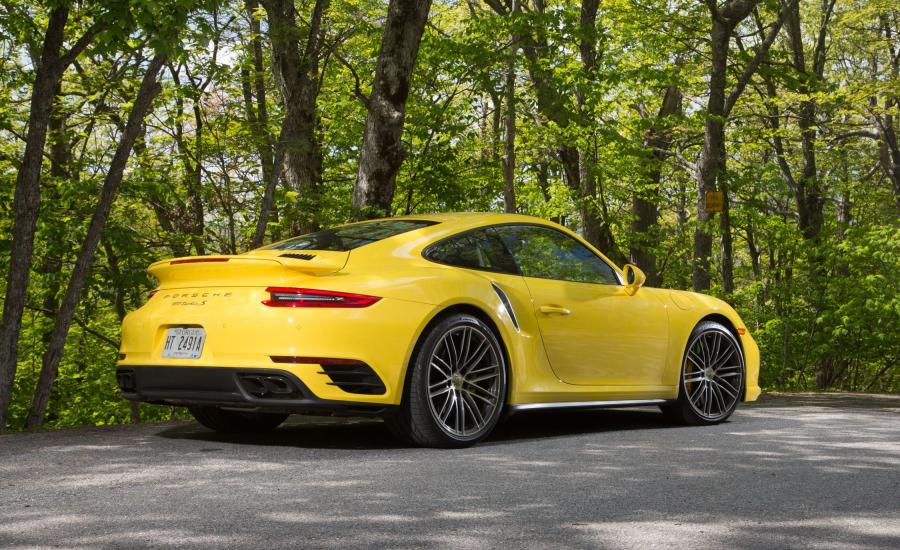  Porsche 911 Turbo S Coupe 2016 года  (NA) (фото 15 из 29)